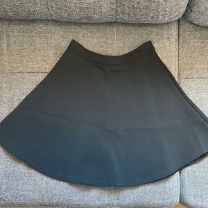 Devlin- Black Circle Skirt Zip Stretch - Sz XS